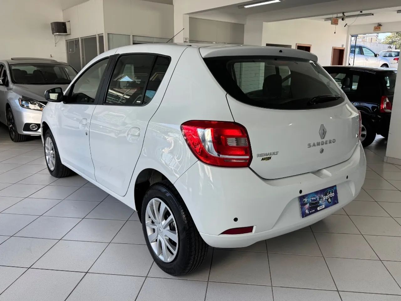 Renault Sandero Expression Flex 1.6 16V 5P 2017 - Foto 5