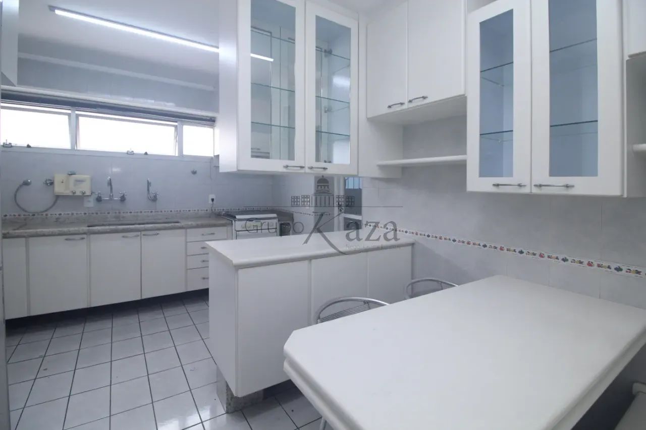 Cobertura Duplex - Campo Belo - 4 Dormitórios - 269m². - Foto 8