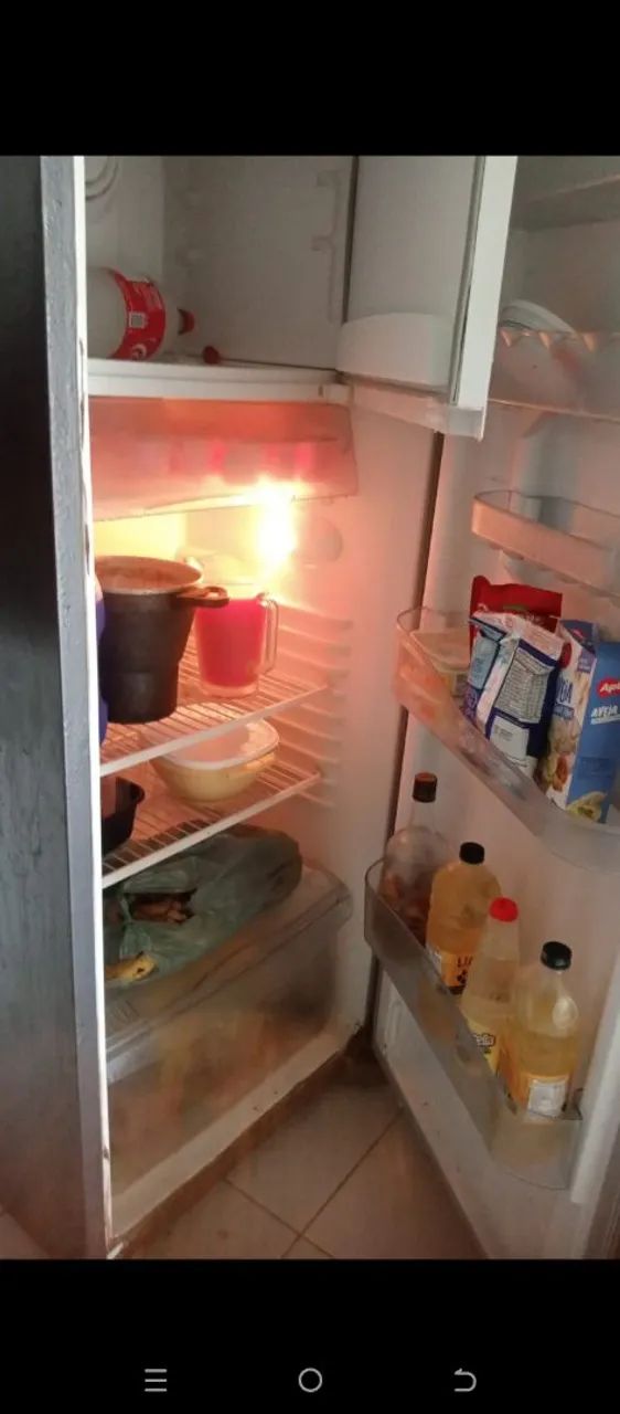 vendo geladeira,fogao e armario  - Foto 6