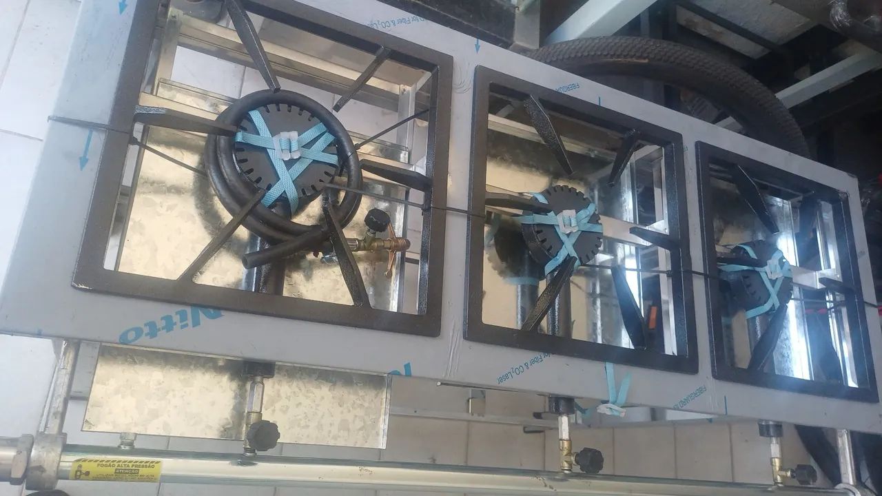 Fogão industrial inox de 3 bocas de 30cm  !! - Foto 4