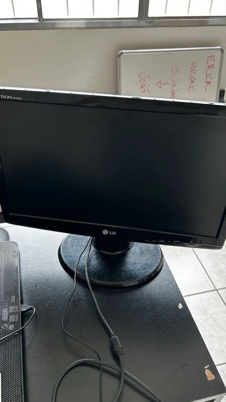 Vendo monitores LG e AOC  - Foto 5