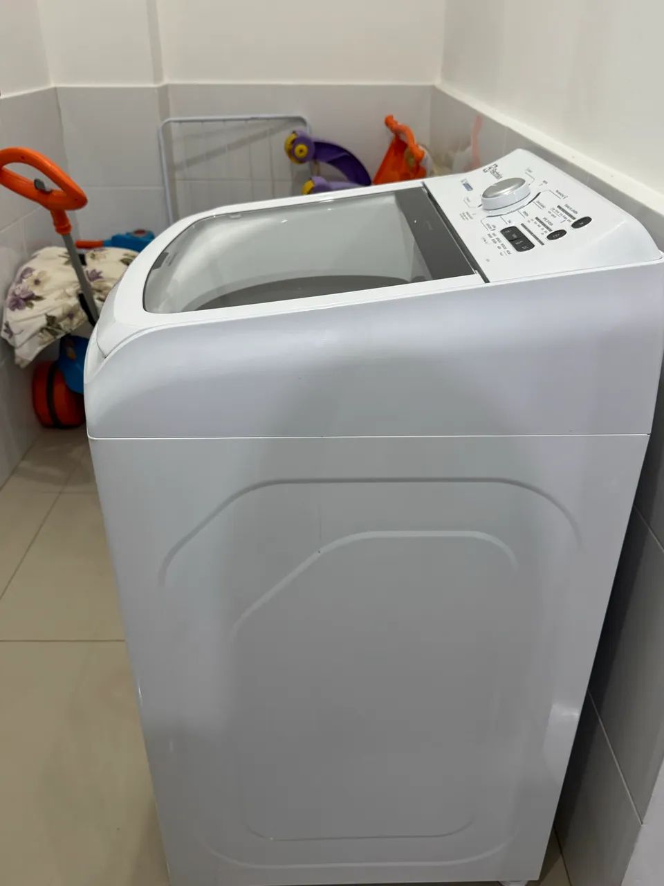Máquina de Lavar Electrolux 14kg Branca Essential Care com Cesto Inox e Jet&Clean - Foto 4
