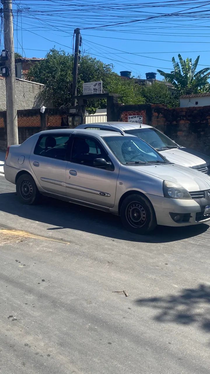 Renault Clio Clio Sed. Expression Hi-Flex 1.0 16V 4p 2006