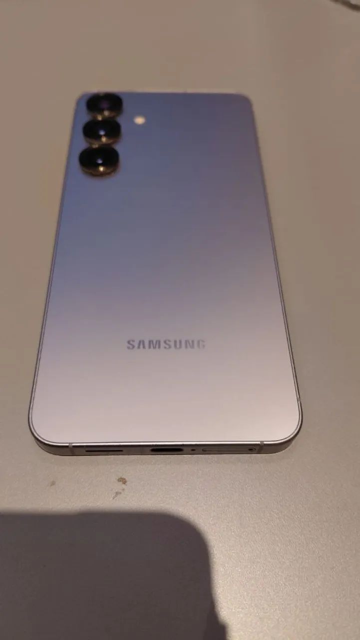 Samsung Galaxy S25 Plus praticamente zero