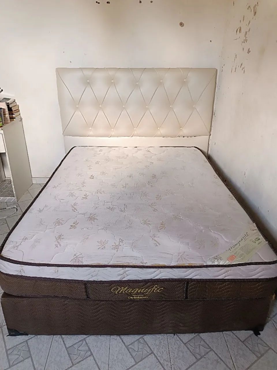 Cama Box 64962121857922120