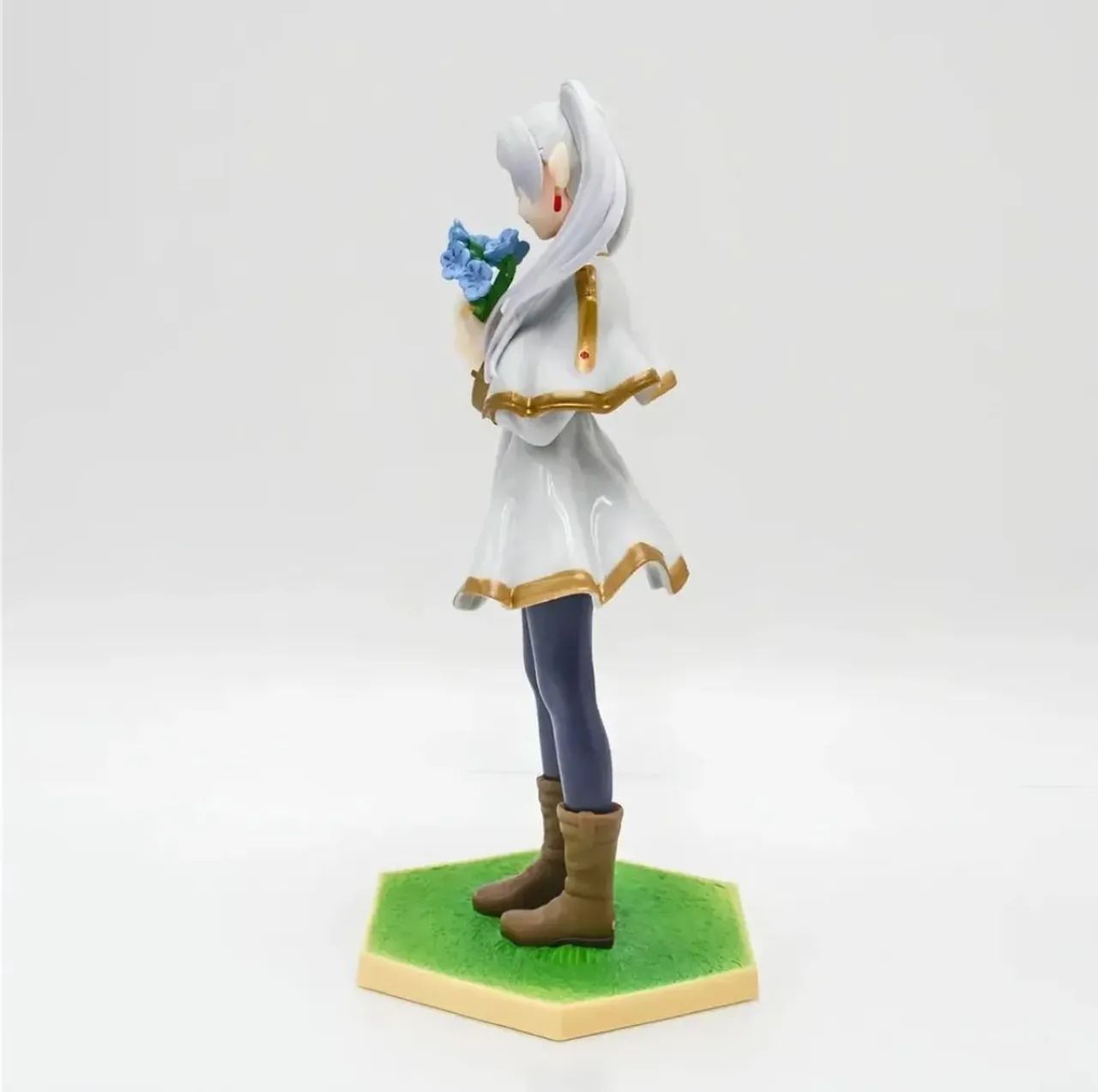 Action Figure Frieren 14cm - Foto 4