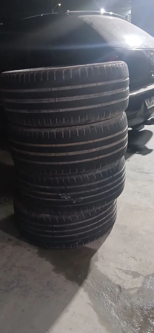 Vendo pneus bom