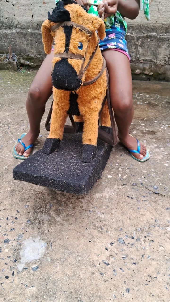 Cavalinho de balanço Usado 