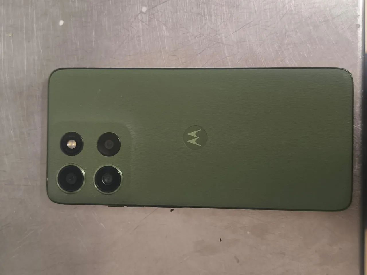 Celular MOTOG56 pra sair agora..