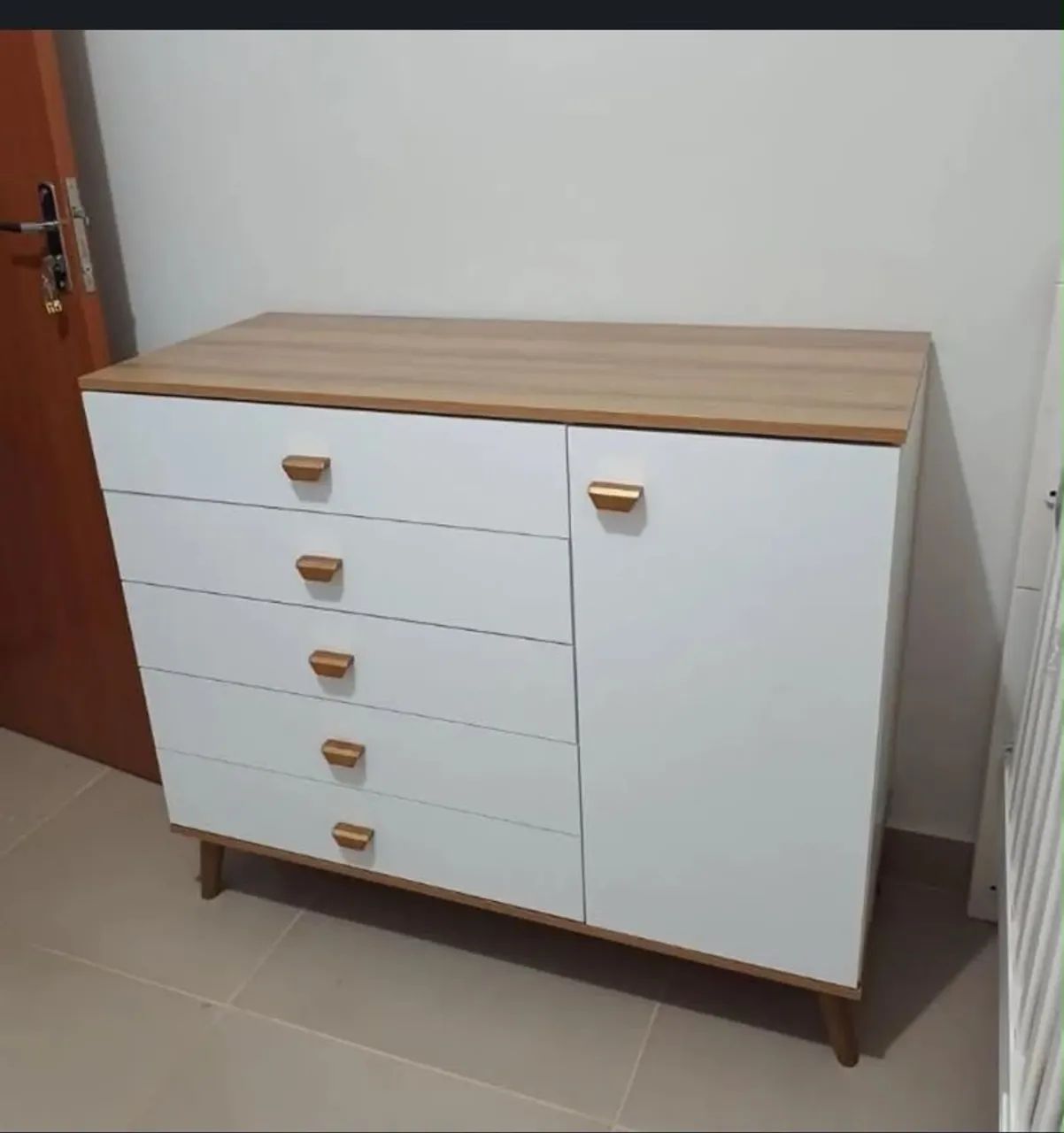 Cômoda nova 