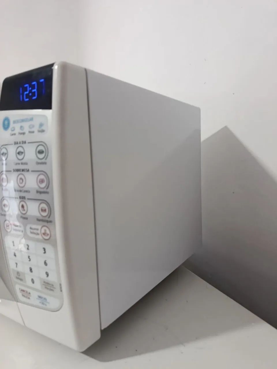 Microondas Electrolux 20L - ENTREGO  - Foto 5