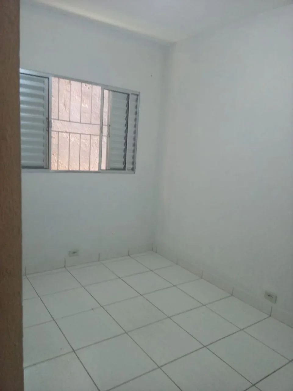 Aluga-se 4 comodos  - Foto 2