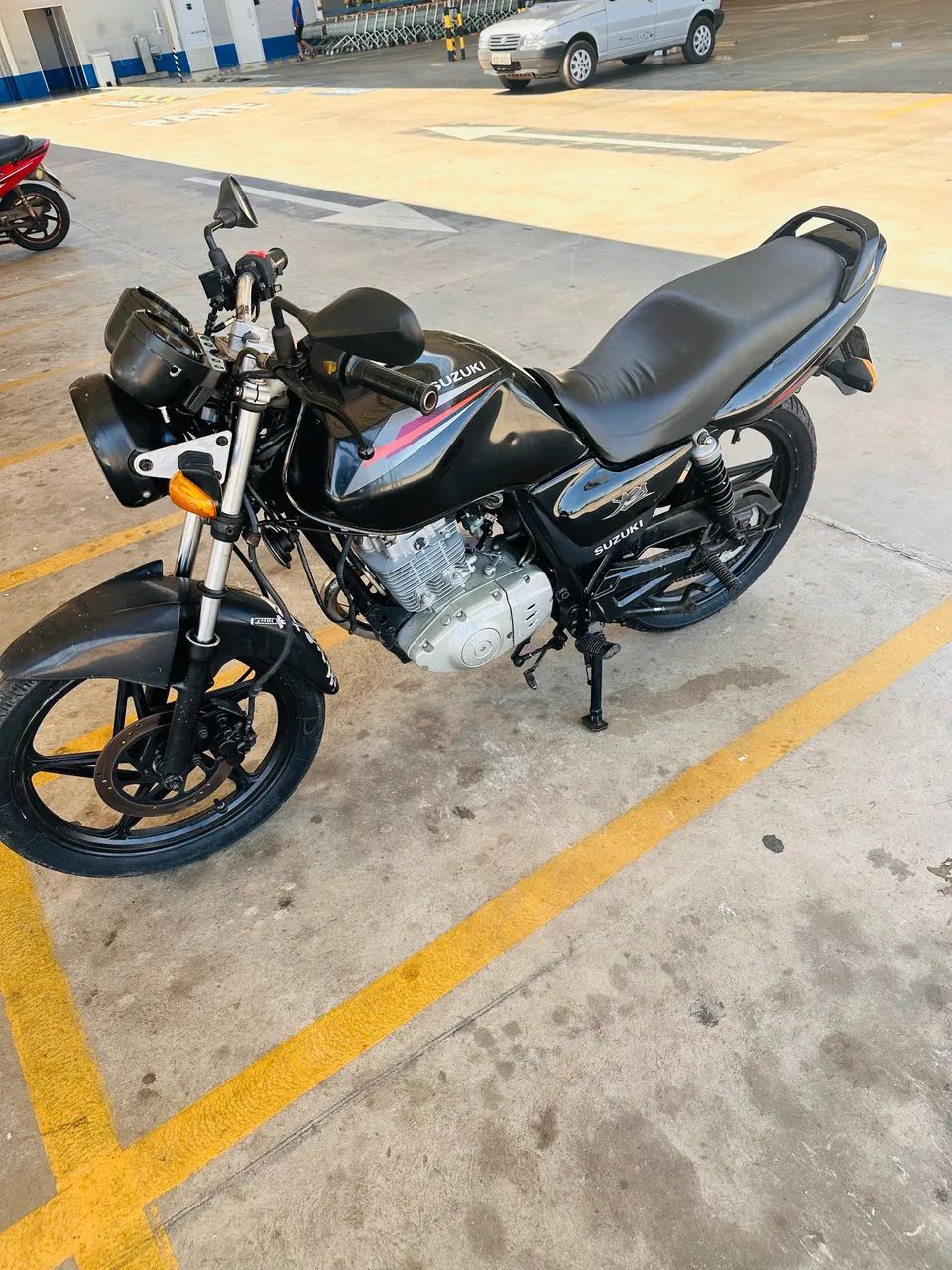 Suzuki yes 125cc  - Foto 3