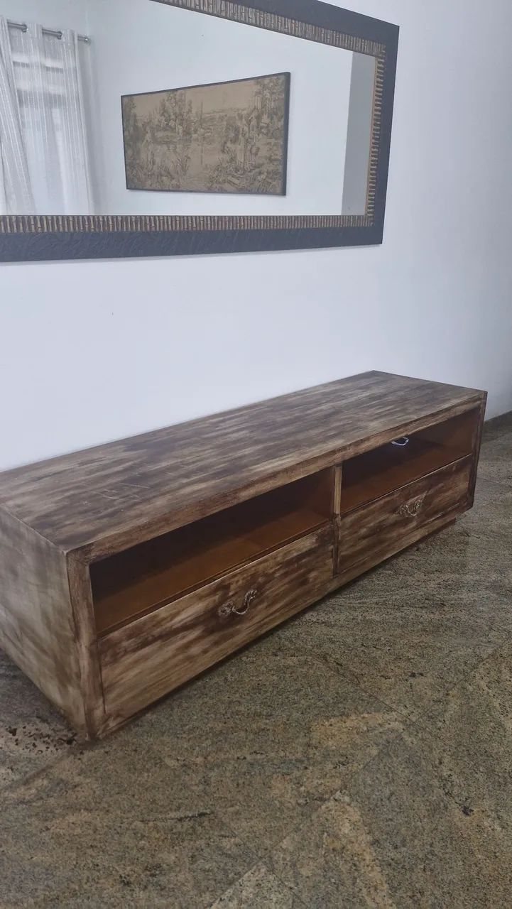 Rack e mesa de centro