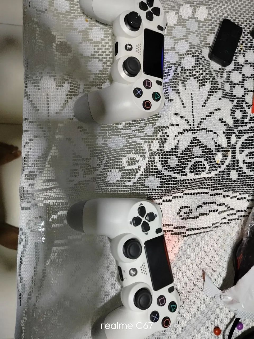 PS4 com dois controles  - Foto 2