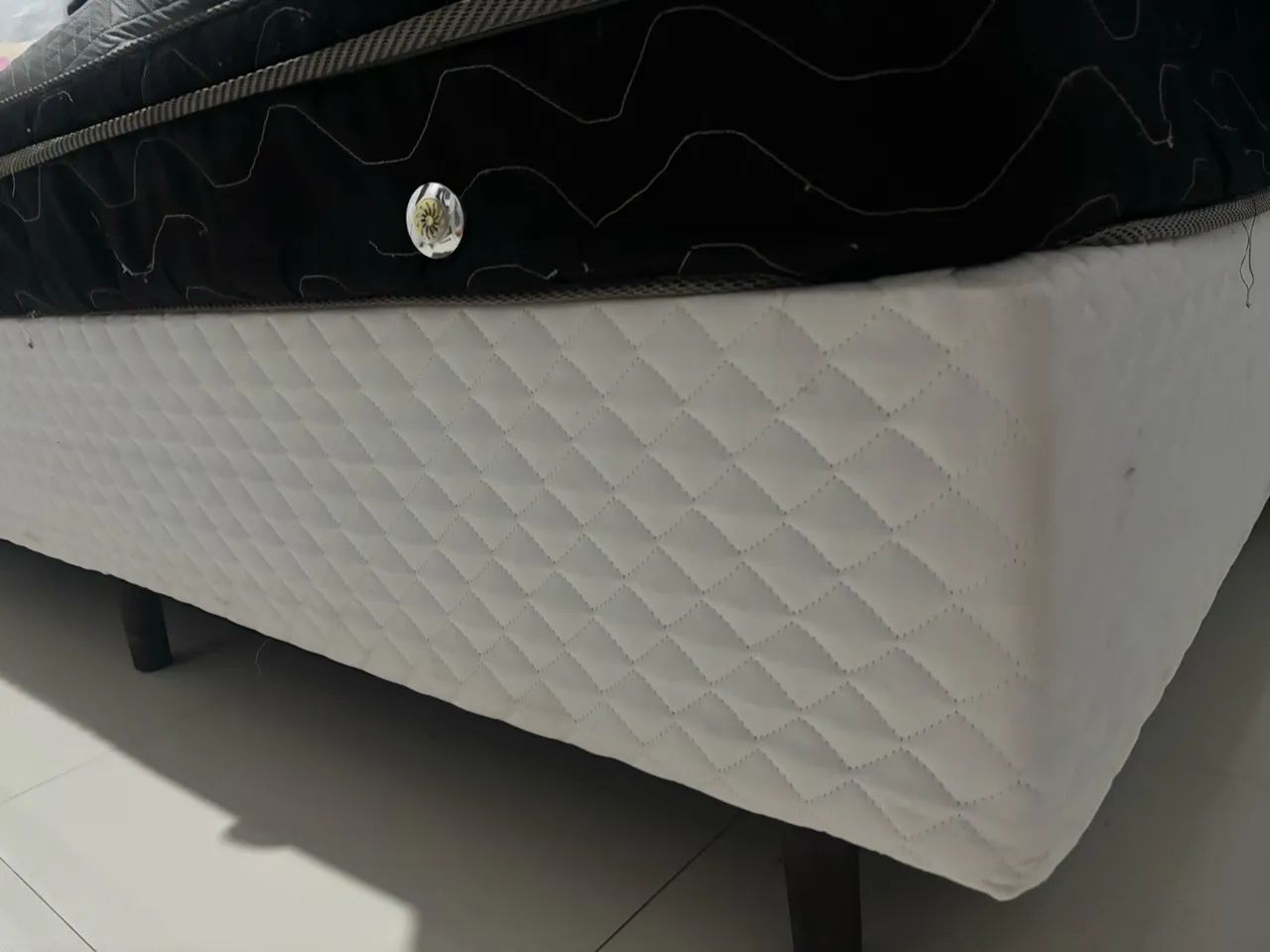 Vendo base de cama casal
