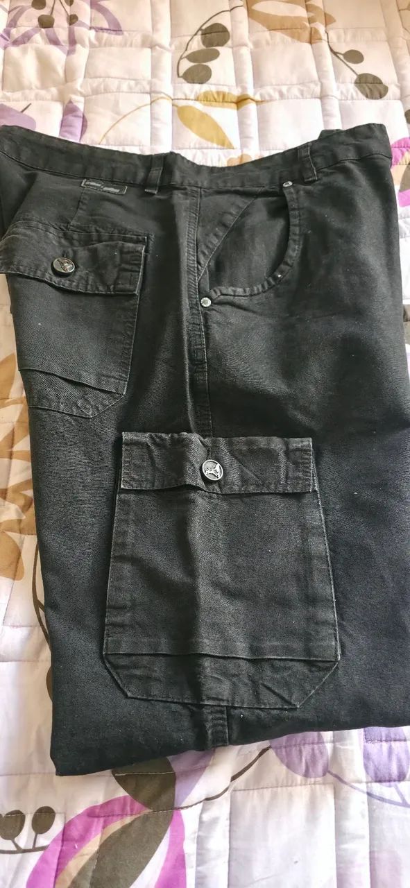 Calça Cargo Preta - Foto 2