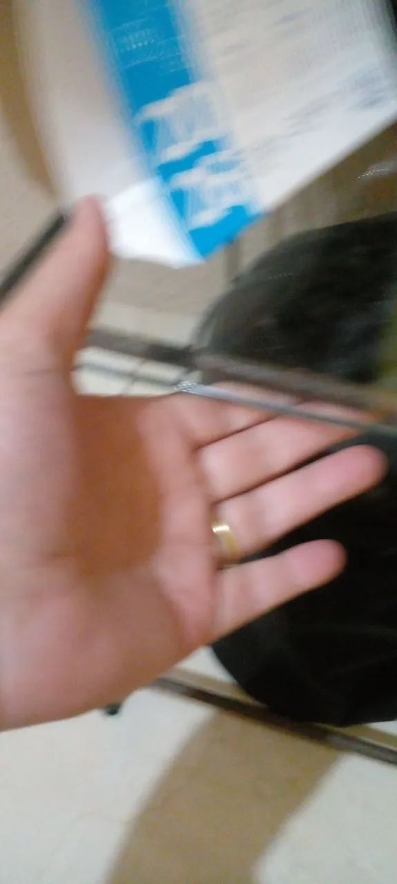 Estande de ferro trabalhada e vidro - Foto 4