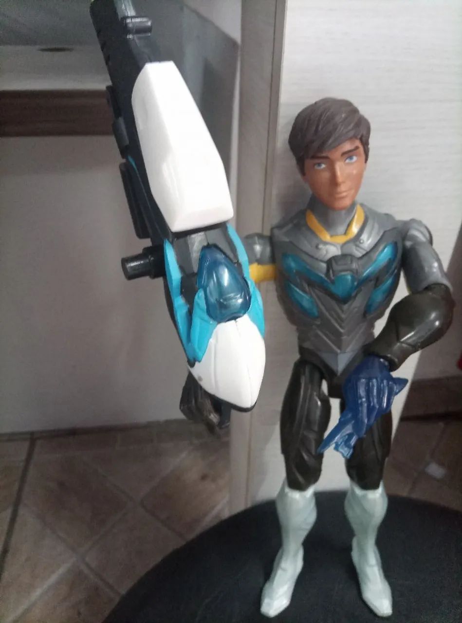 Boneco Max  steel - Foto 5