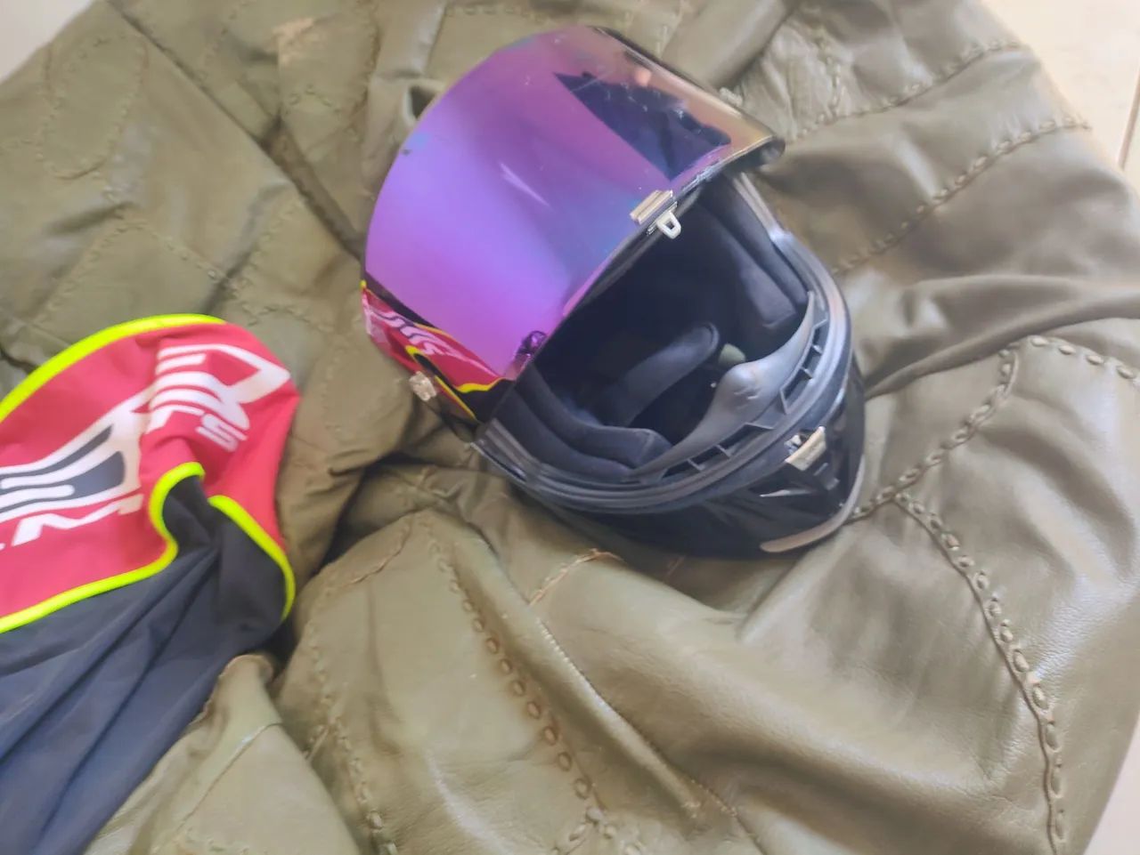Capacete LS2 Arrow R evo HPFC número 56 
