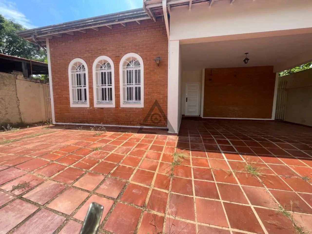 Casa à venda em Campinas, Chácara da Barra, com 3 quartos, com 235 m² - Foto 2