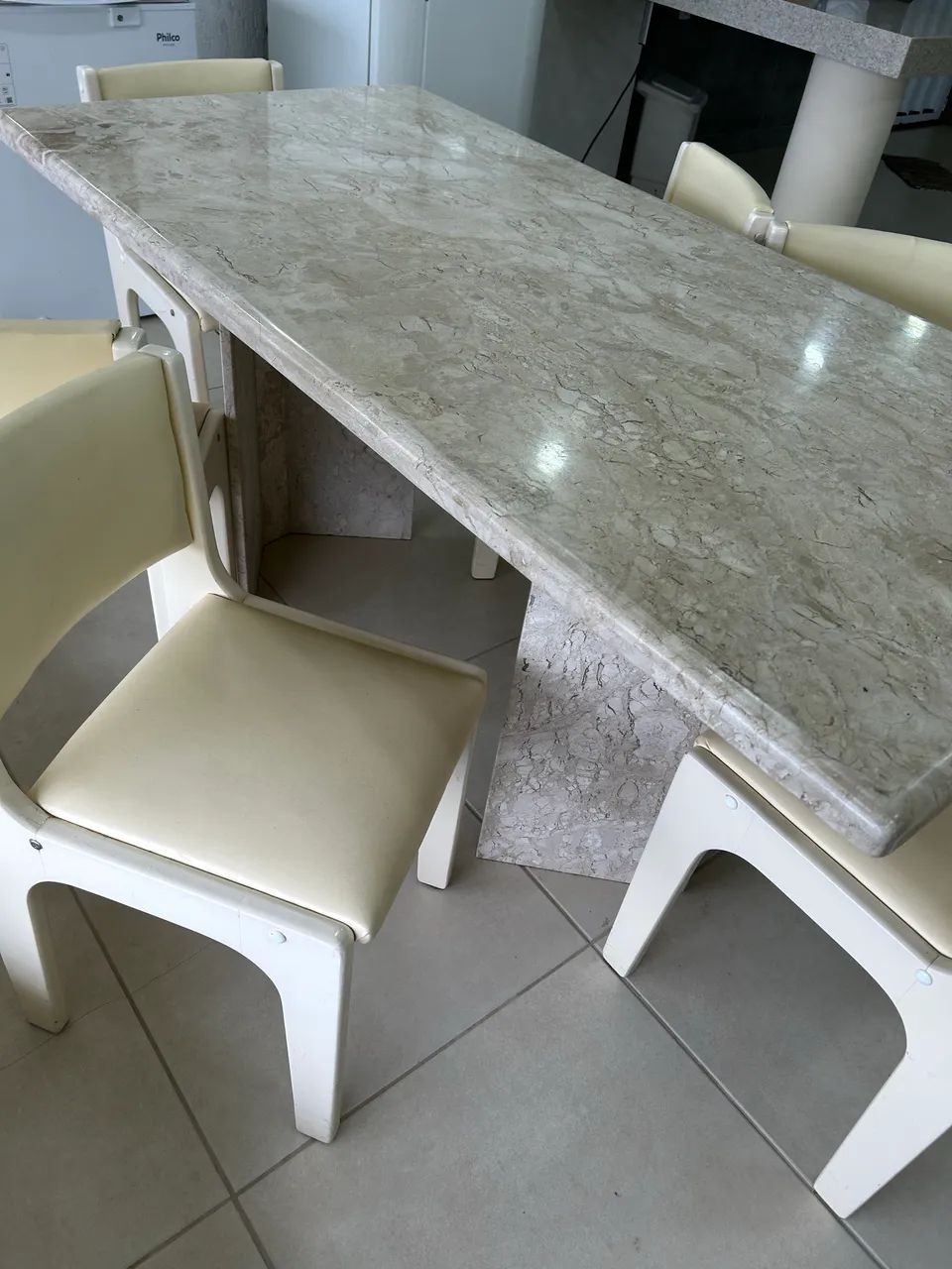 Mesa de jantar de mármore  - Foto 3