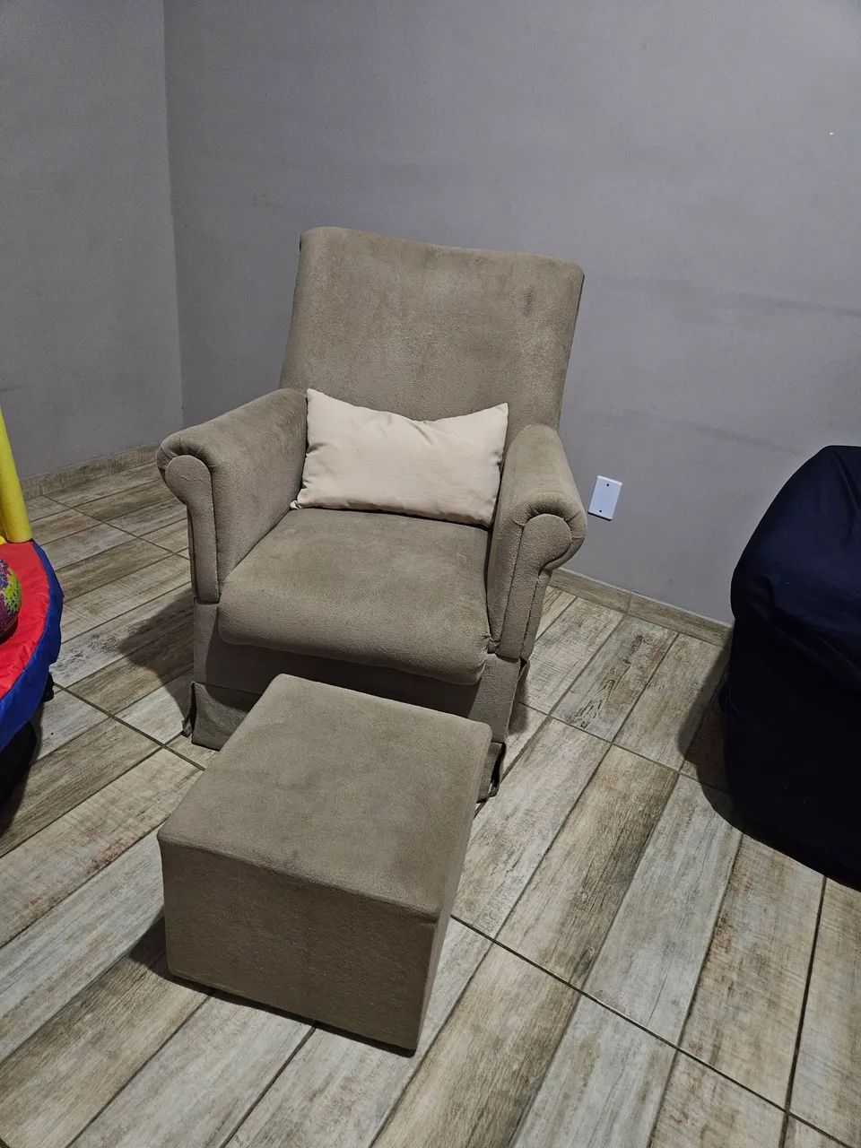 Poltrona de amamentação  - Foto 3