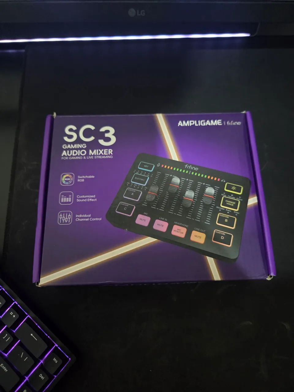 Mixer fifine SC3