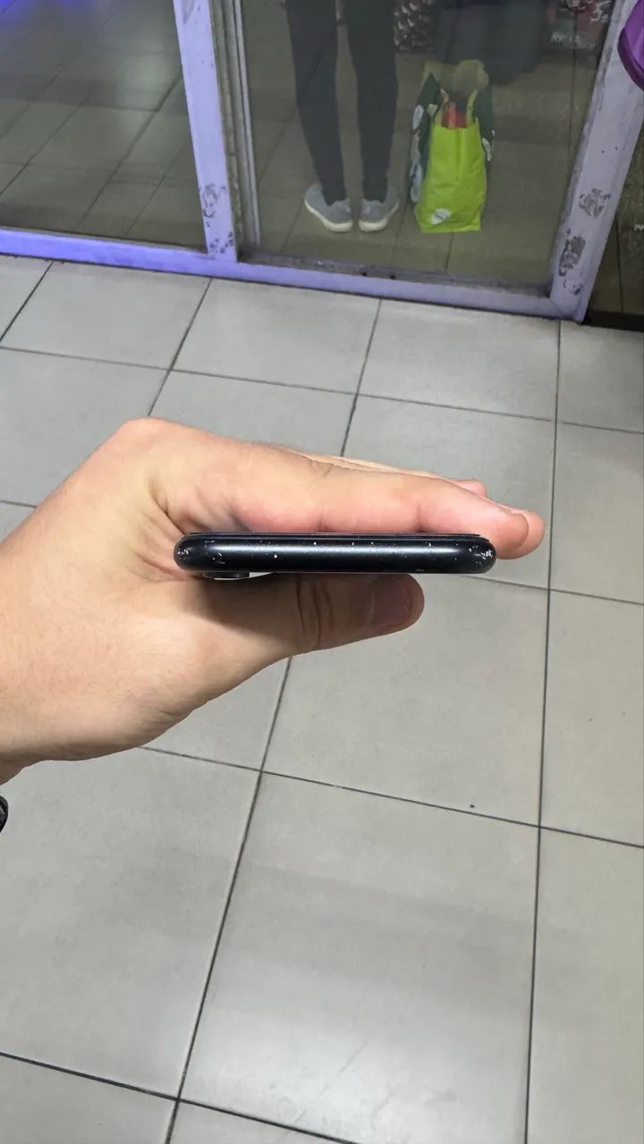 iPhone XR 64GB