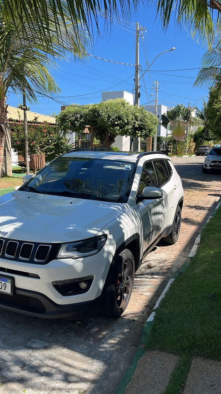 Jeep Compass COMPASS LONGITUDE 2.0 4x2 Flex 16V Aut. 2018