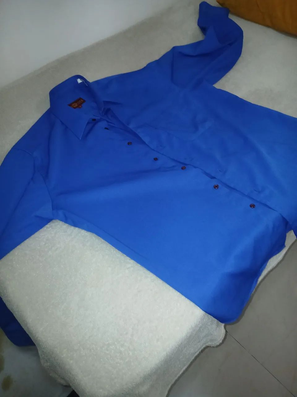 Lindissima camisa cor azul royal - Foto 3