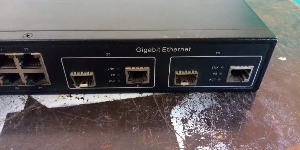 switch servidor furukawa managed  24 portas lan 100mb - Foto 2
