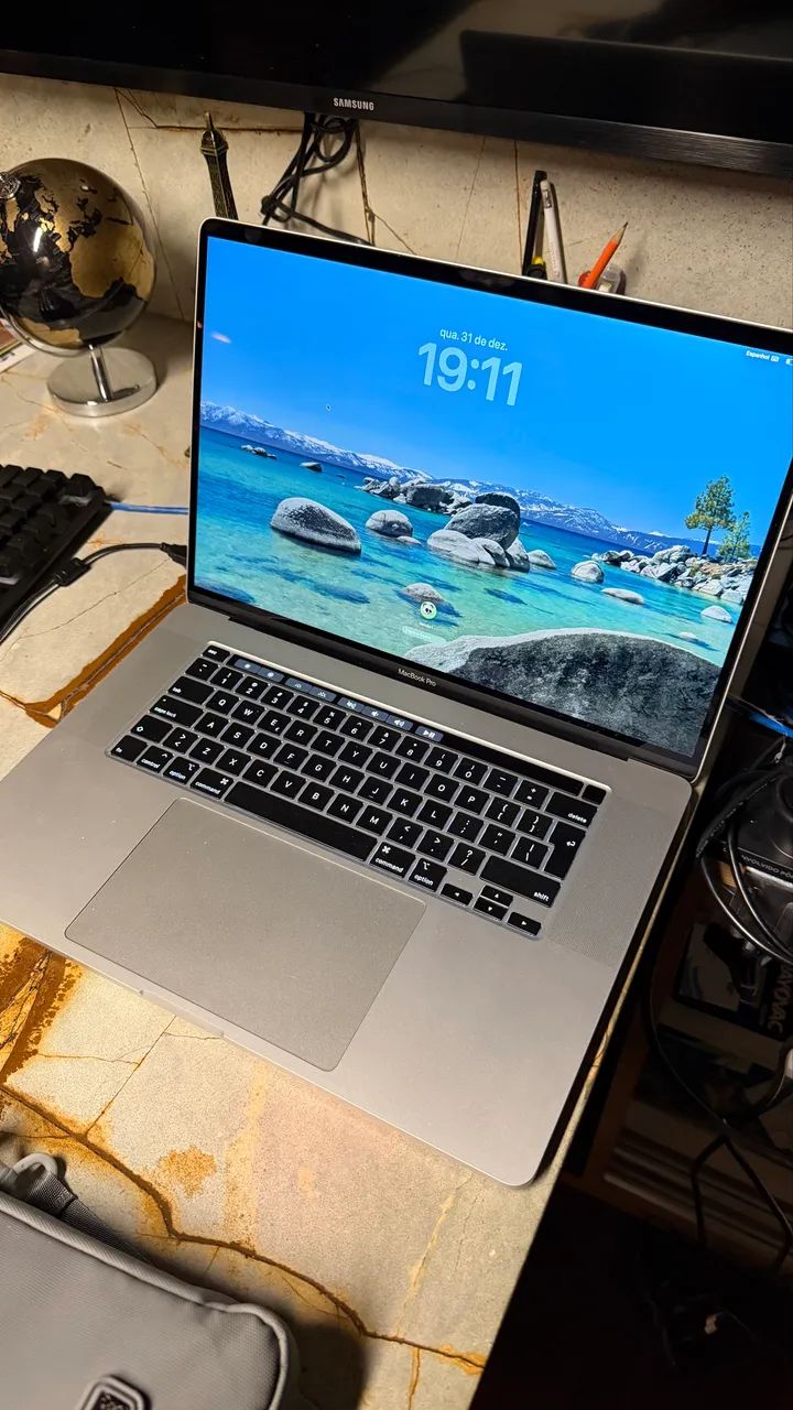 MacBook Pro 16 (2019) RARO  - Foto 3