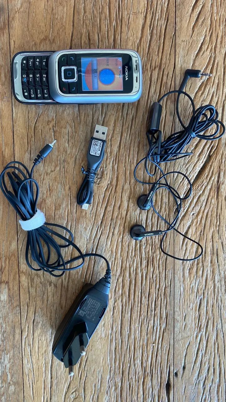 Nokia 6111 - Item colecionável - Celulares e Smartphones - Jardim