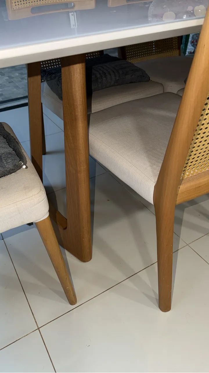 Mesa de jantar de laca e madeira maciça  - Foto 3