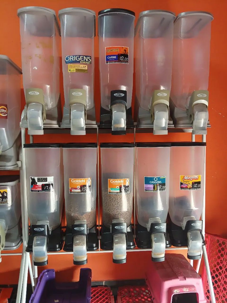 Depósitor de ração 