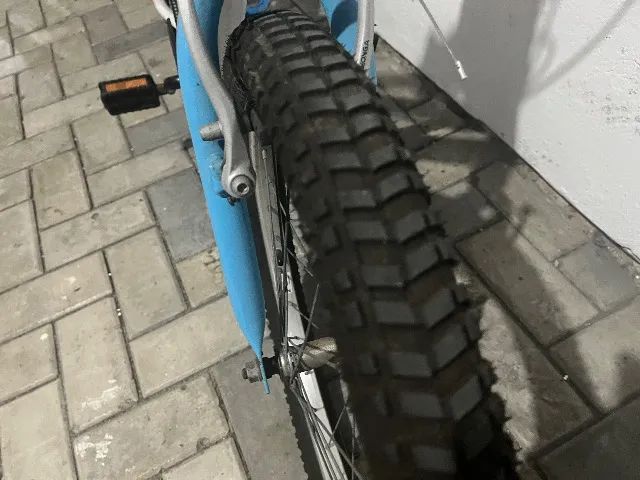 Bicicleta menina aro 20 - Foto 3