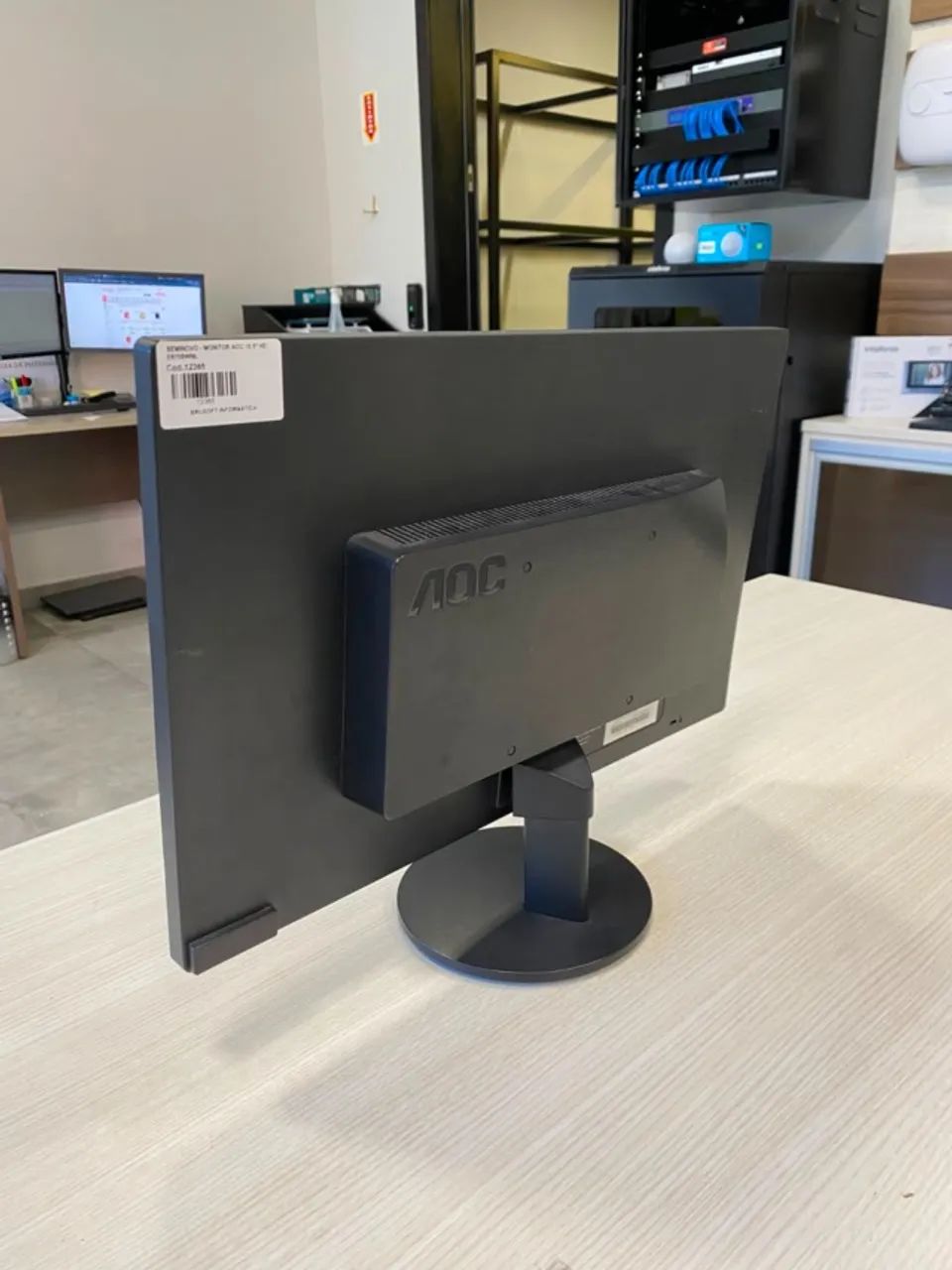 Monitor Seminovo AOC 18,5" Polegadas - Foto 4