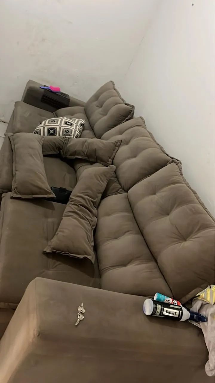 Vendo sofá retrátil, tv 32 smart, guarda roupa  - Foto 2