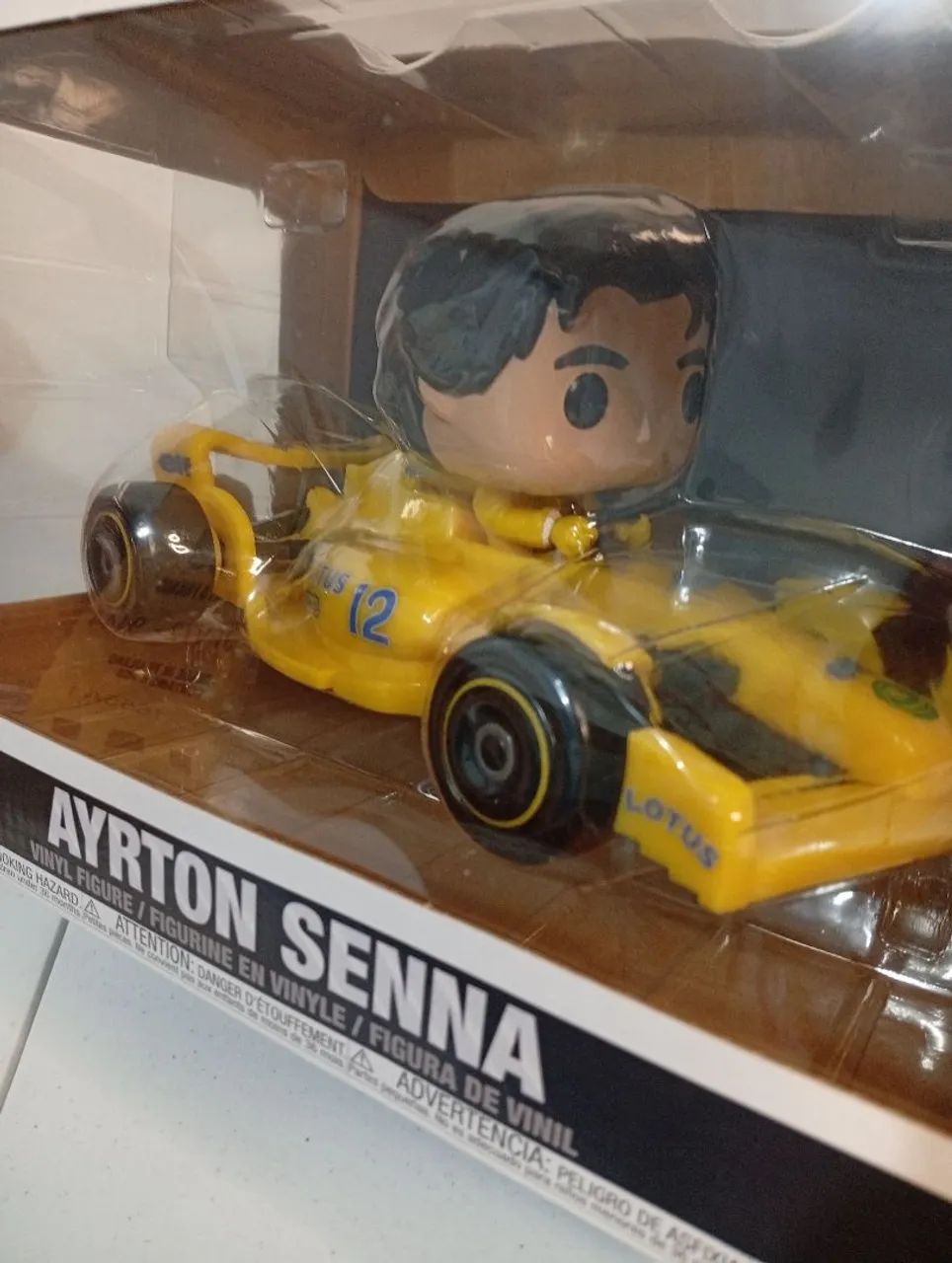 Funko Pop Ayrton Senna Lotus - Foto 2