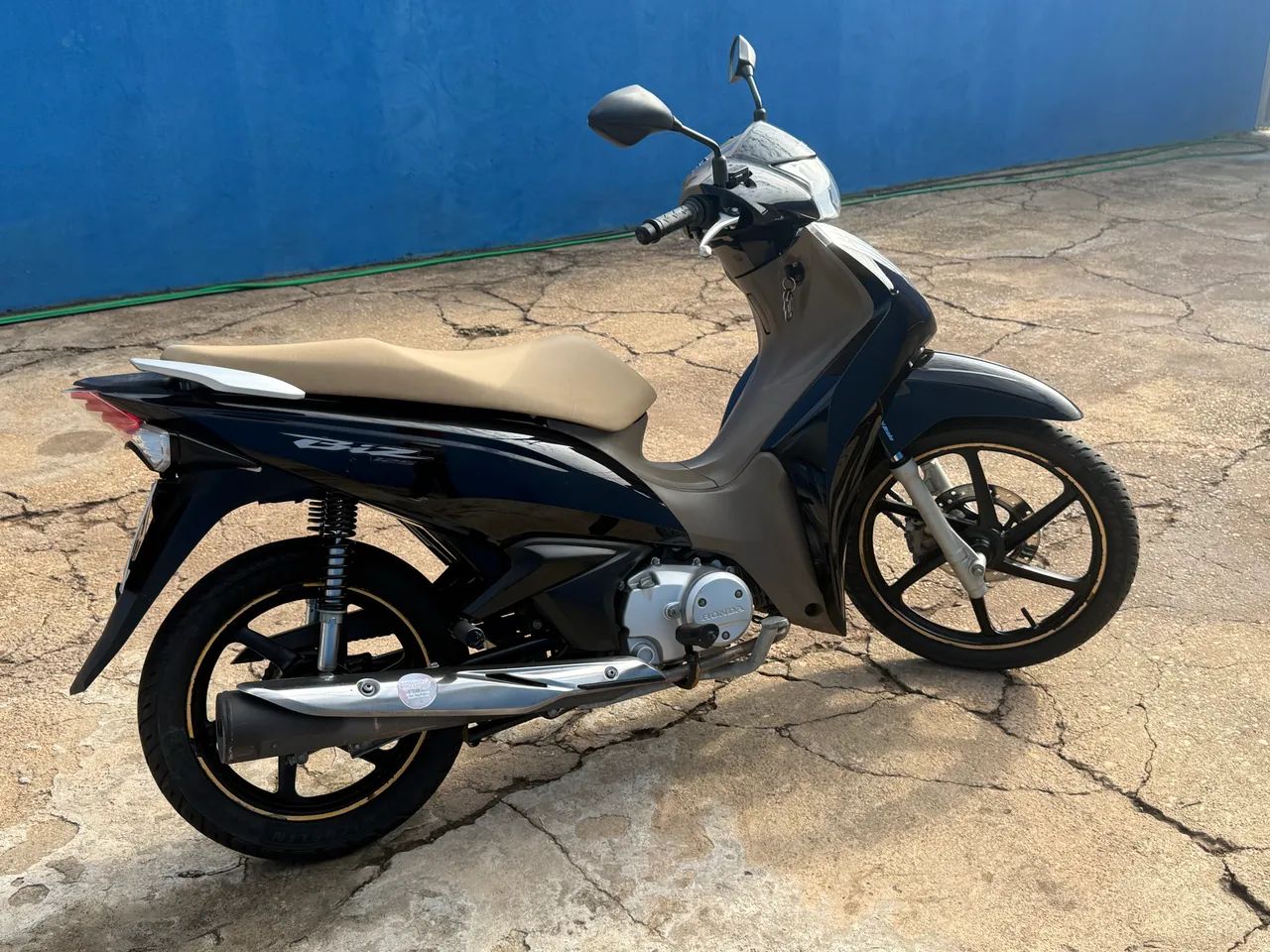 Biz 125 EX 2018/2019 - Foto 2