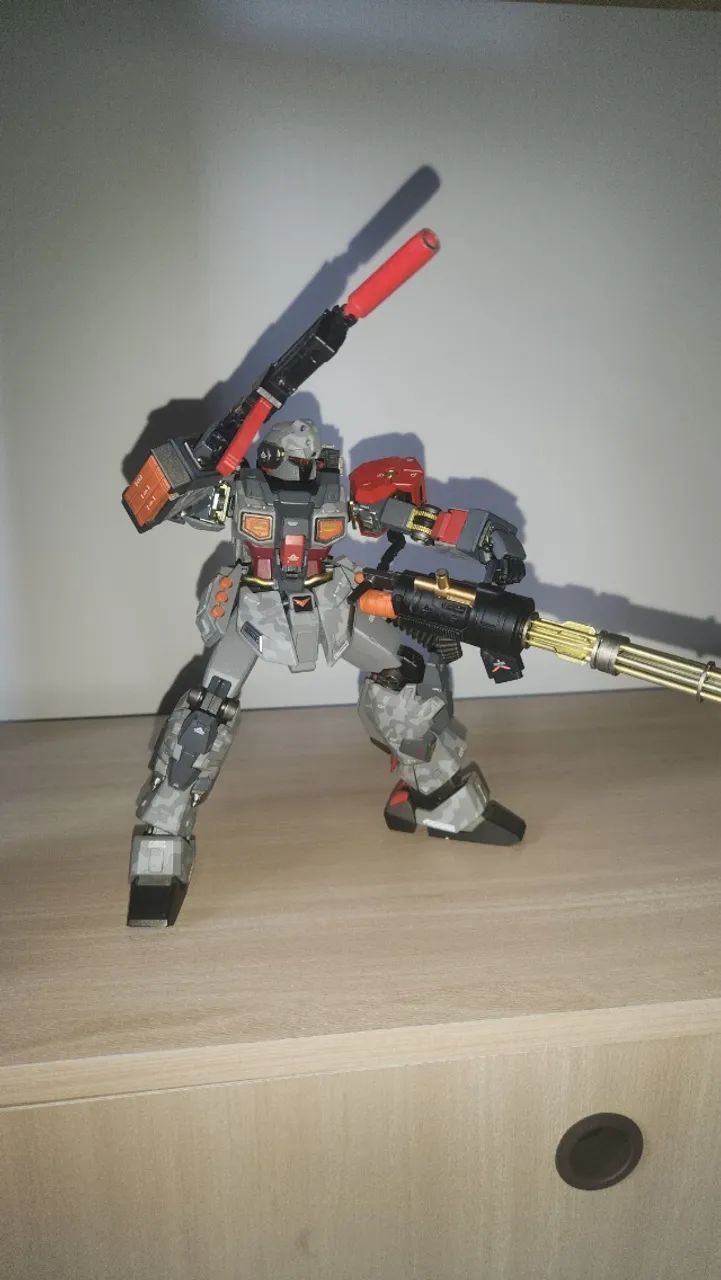 Gundam Jesta Mg Pintado E Montado Camuflagem Cinza