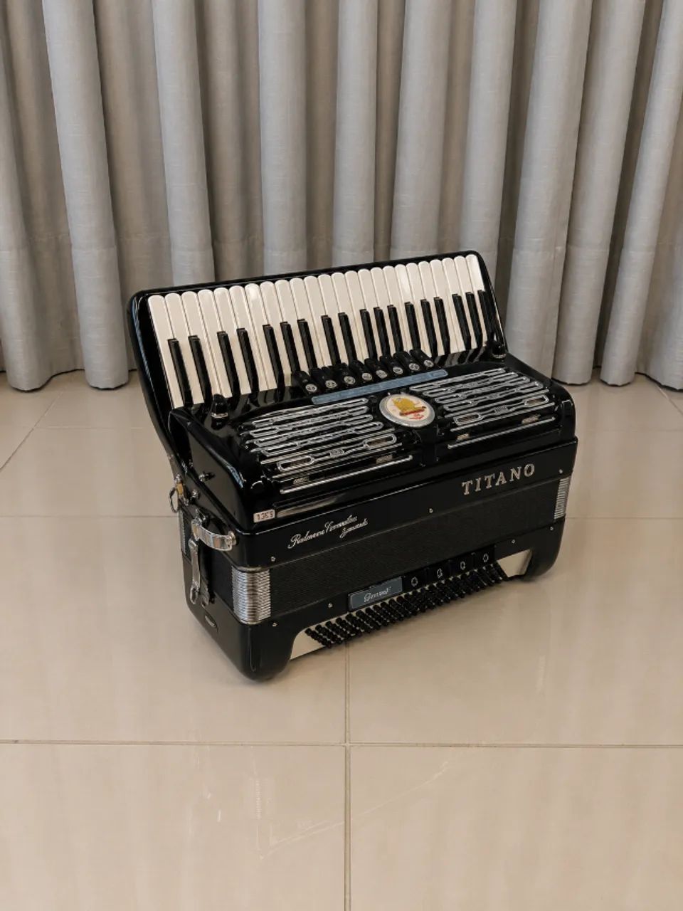 Sanfona/Acordeon Titano - Foto 5
