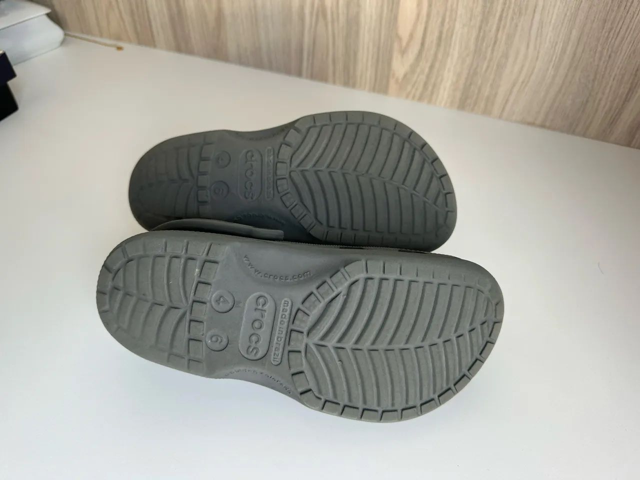 Crocs usado tamanho 33 - Foto 4