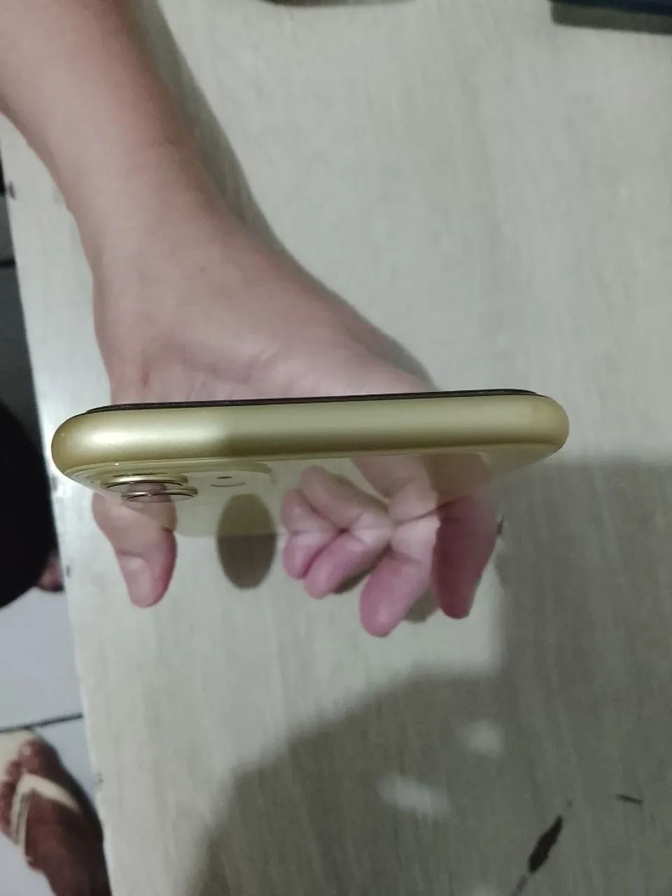 Telefone celular iPhone 11 - Foto 2