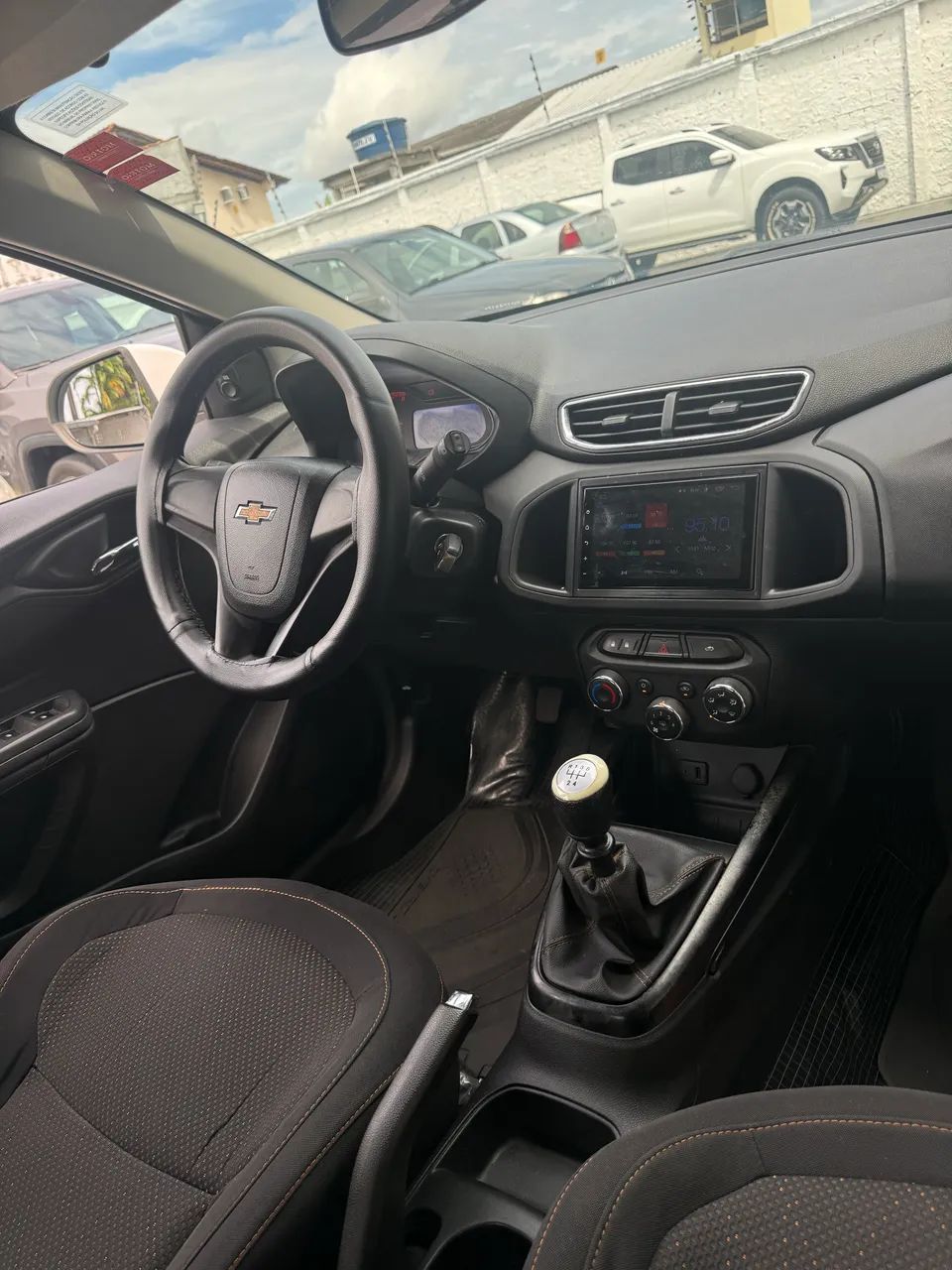 Chevrolet Onix Hatch LTZ 1.4 8V Flex Power Mec. 4P 2014 - Foto 9
