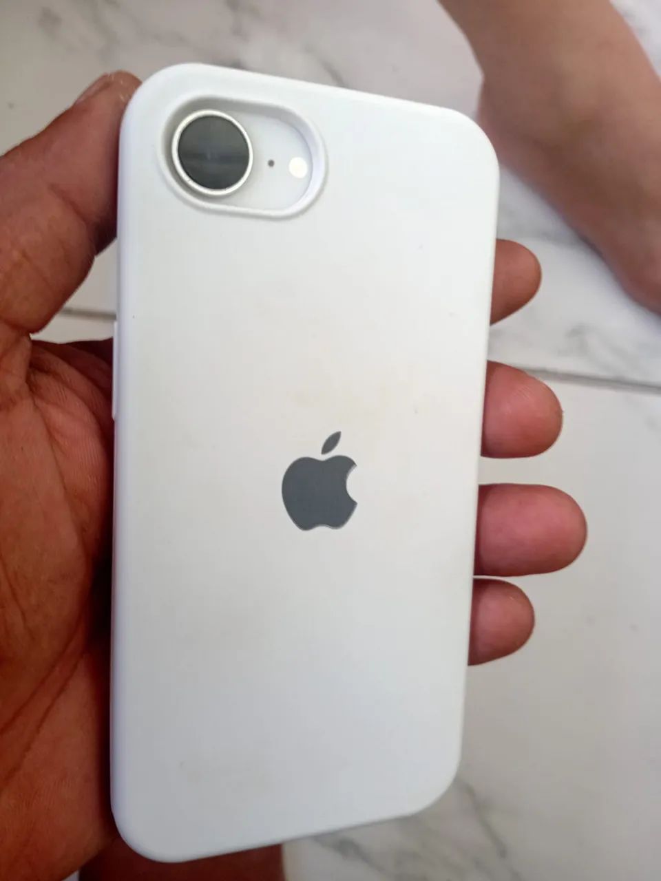 iPhone 16e - Foto 5