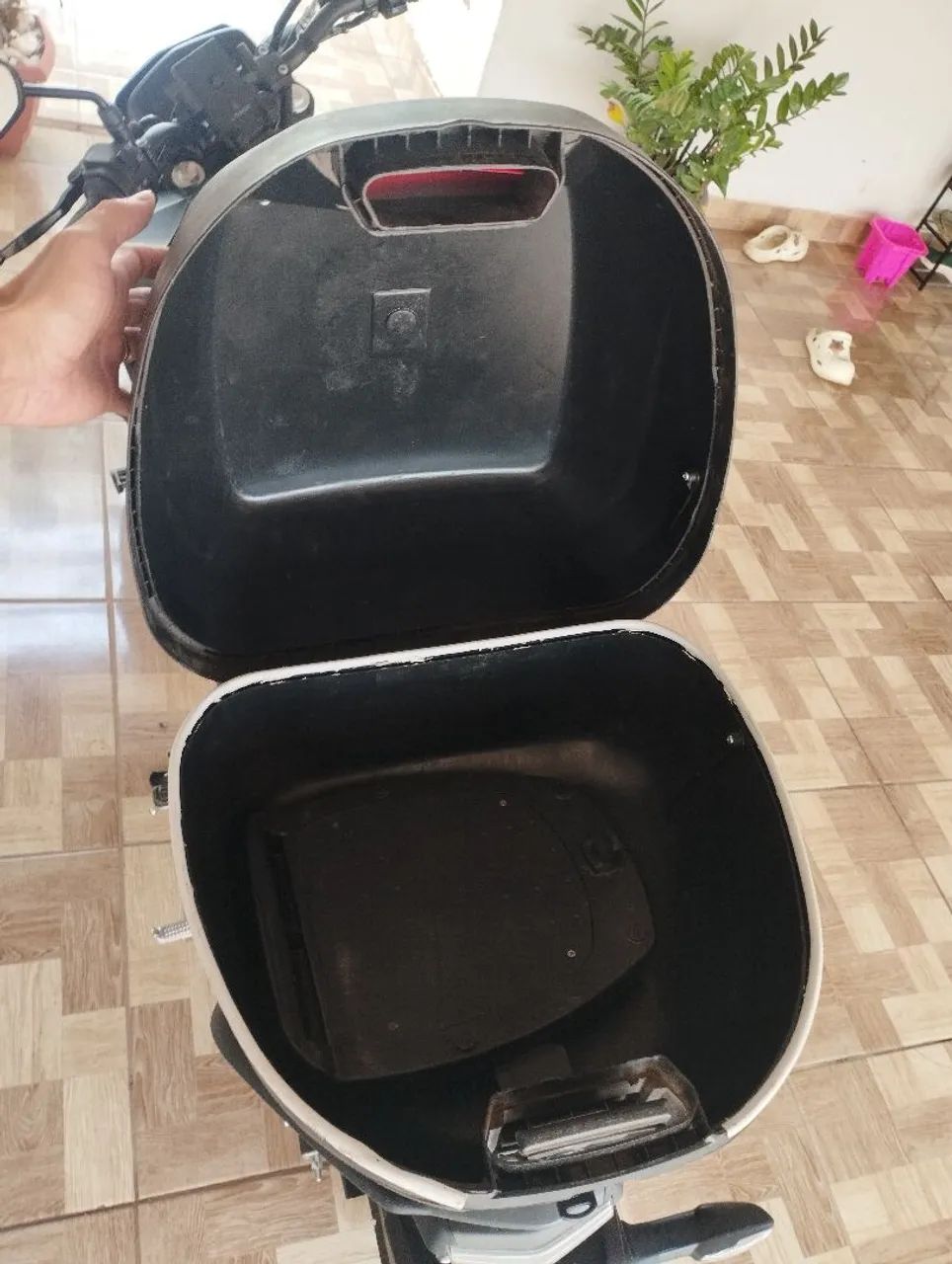 Baú moto Pro Tork universal 28 litros  - Foto 3