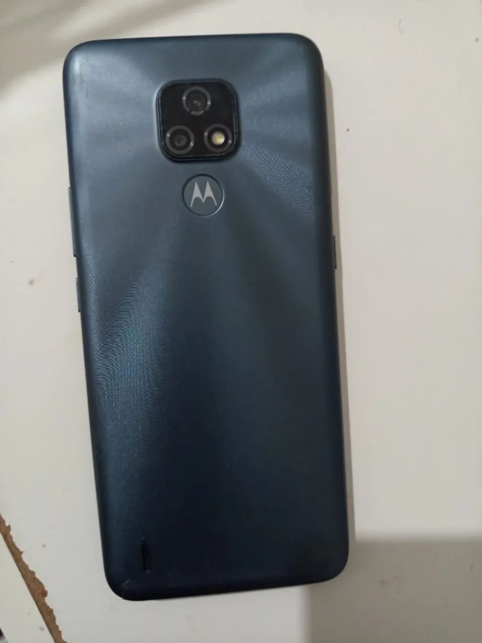 Smartphone moto E7 - retirada de peças