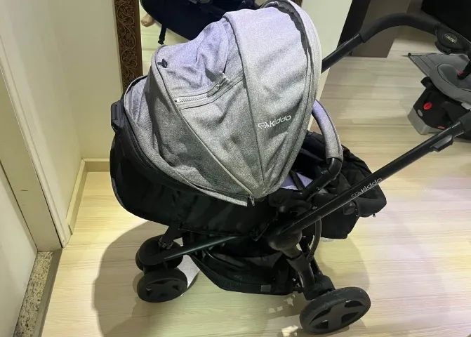 Vendo carinho de bebê com bebê conforto  - Foto 5